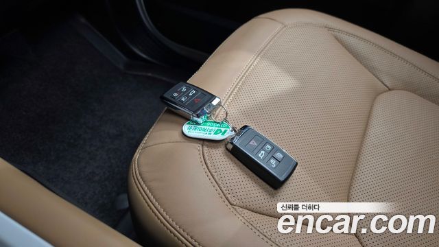 Land Rover Defender 2025 — photo 22
