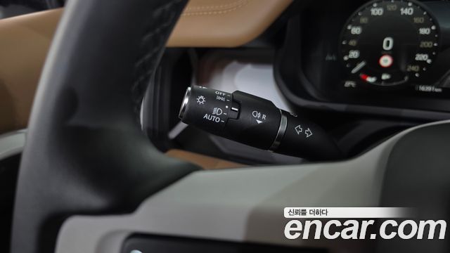 Land Rover Defender 2025 — photo 37
