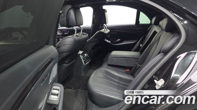 Mercedes-Benz S-Class 2016 — photo 11