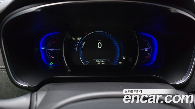 Renault Korea SM6 2016 — photo 11