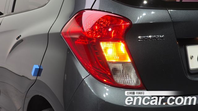 Chevrolet Korea Spark 2017 — photo 9