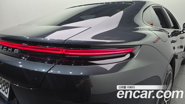 Porsche Panamera 2024 — photo 9