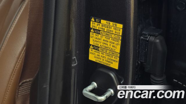 Genesis G80 2021 — photo 17