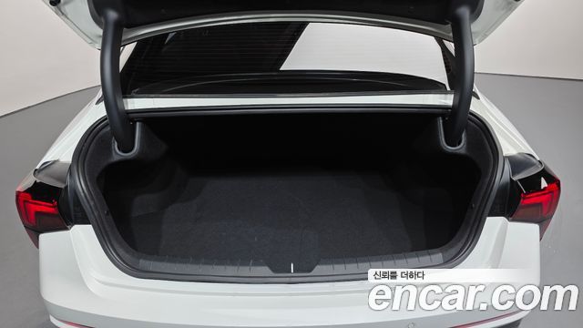 Kia K5 2024 — photo 20