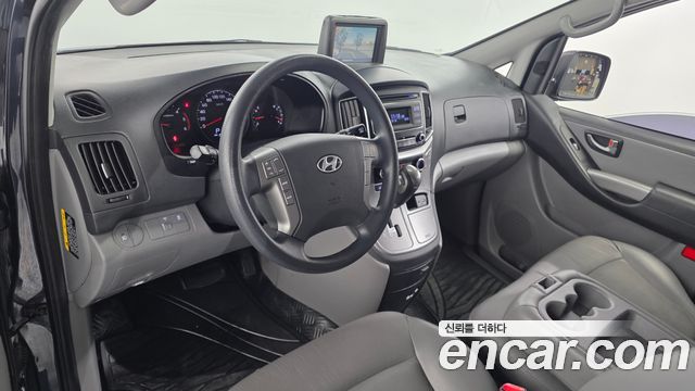 Hyundai Starex 2016 — photo 7