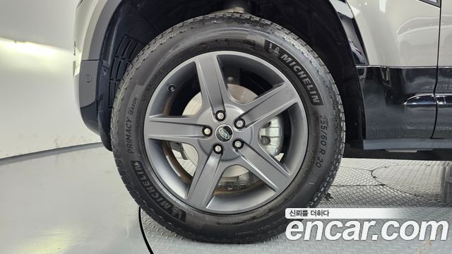 Land Rover Defender 2025 — photo 5
