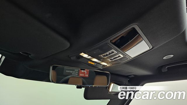 Land Rover Defender 2025 — photo 23