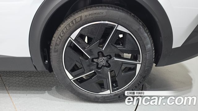 Peugeot 408 2025 — photo 7