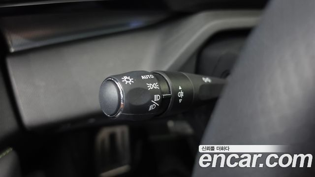 Peugeot 408 2025 — photo 28
