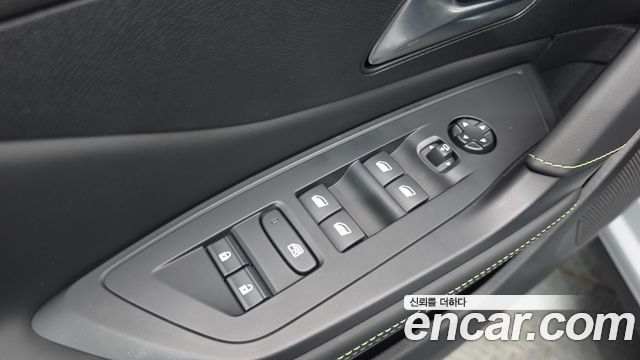 Peugeot 408 2025 — photo 30