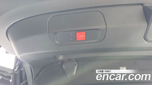 Peugeot 408 2025 — photo 32