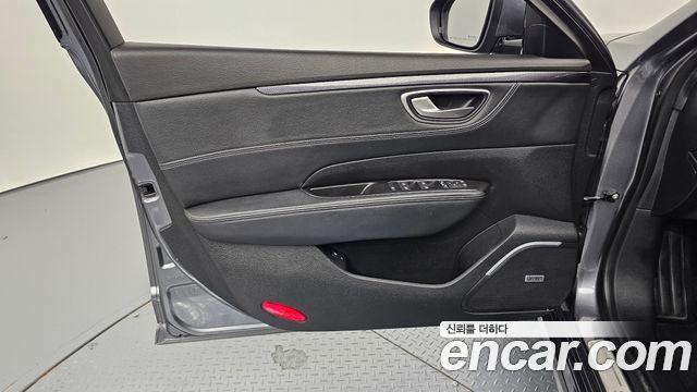 Renault Korea SM6 2016 — photo 14