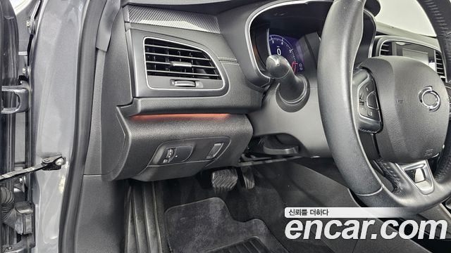 Renault Korea SM6 2016 — photo 30
