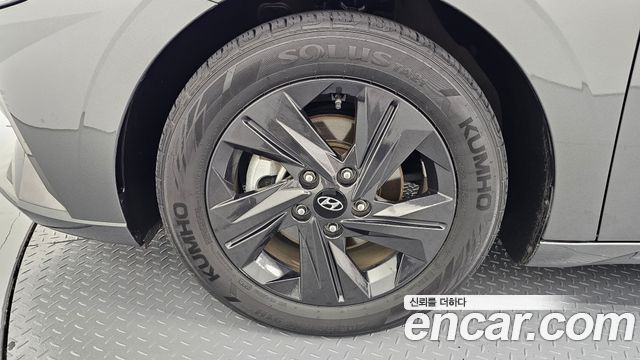 Hyundai AVANTE 2021 — photo 5