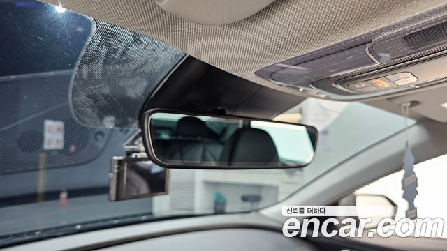 Hyundai AVANTE 2021 — photo 16