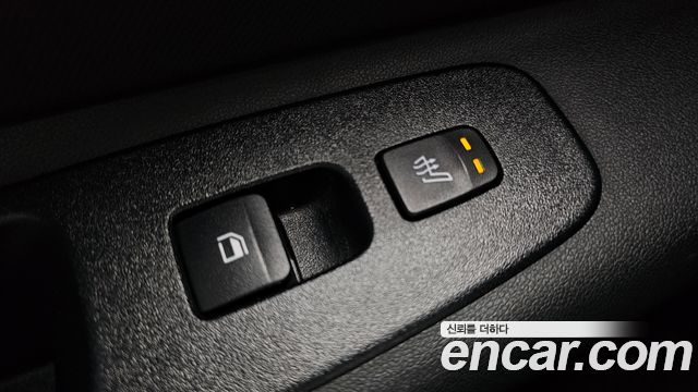 Hyundai AVANTE 2021 — photo 18