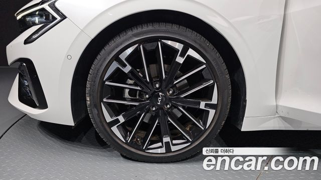 Kia K5 2025 — photo 5