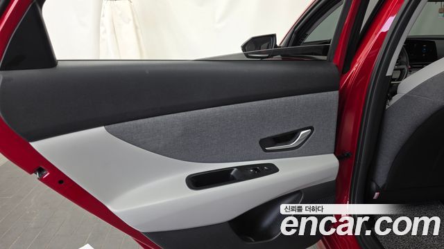 Hyundai AVANTE 2023 — photo 15