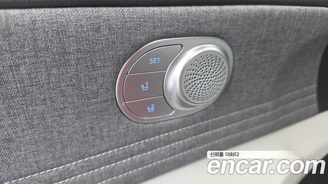 Hyundai AVANTE 2023 — photo 30
