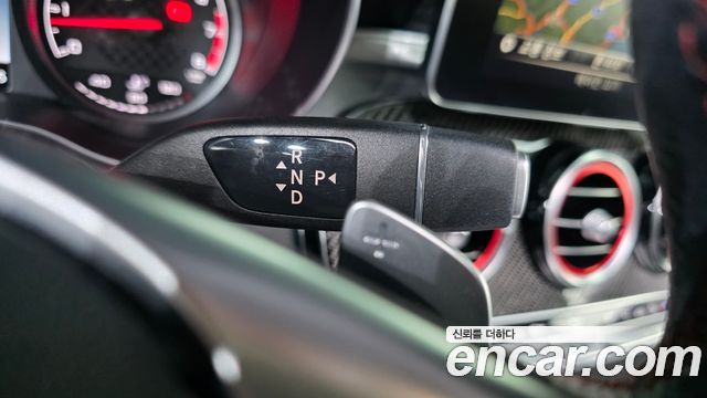 Mercedes-Benz GLC-Class 2018 — photo 12