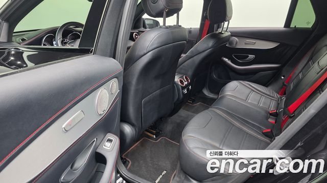 Mercedes-Benz GLC-Class 2018 — photo 18