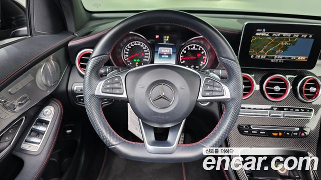 Mercedes-Benz GLC-Class 2018 — photo 19