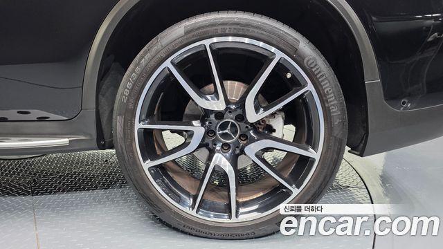 Mercedes-Benz GLC-Class 2018 — photo 7