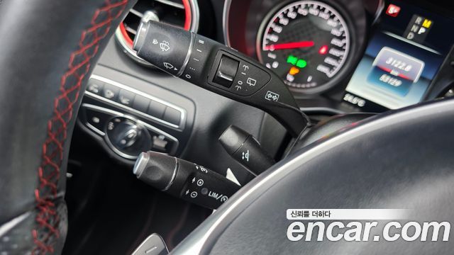 Mercedes-Benz GLC-Class 2018 — photo 27