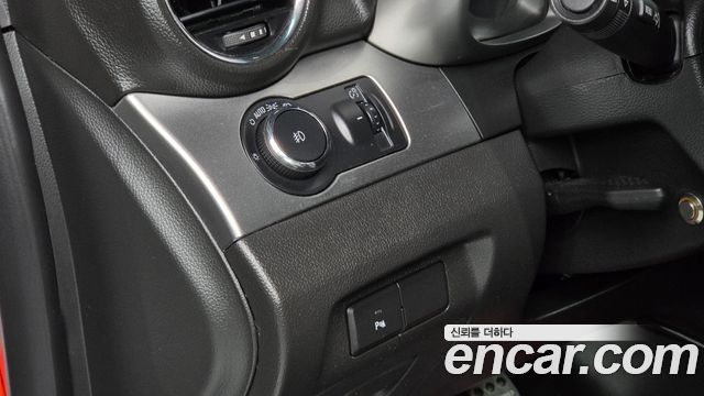 Chevrolet Korea Orlando 2015 — photo 22