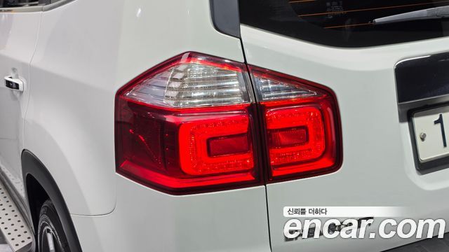 Chevrolet Korea Orlando 2015 — photo 9