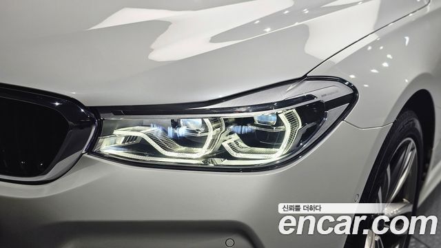 BMW Gran Turismo 2019 — photo 8