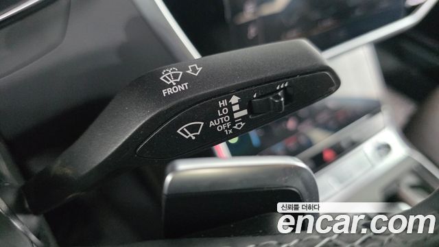 Audi A7 2023 — photo 27