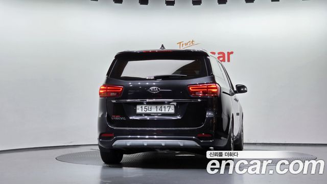 Kia Canival 2019 — photo 4