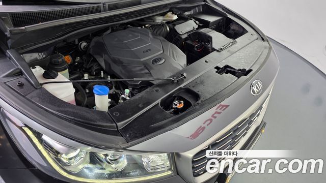 Kia Canival 2019 — photo 6