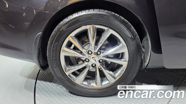 Kia Canival 2019 — photo 7