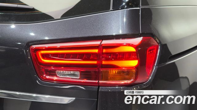 Kia Canival 2019 — photo 9