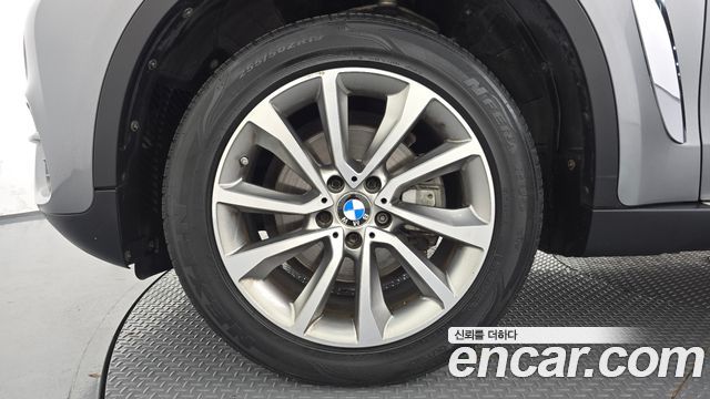BMW X6 2015 — photo 5
