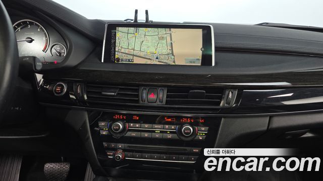 BMW X6 2015 — photo 14