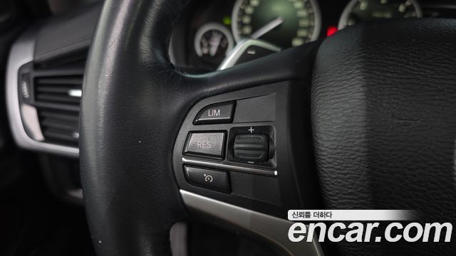 BMW X6 2015 — photo 17