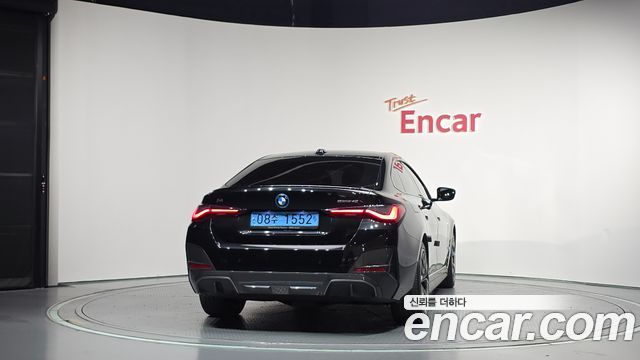 BMW i4 2023 — photo 4