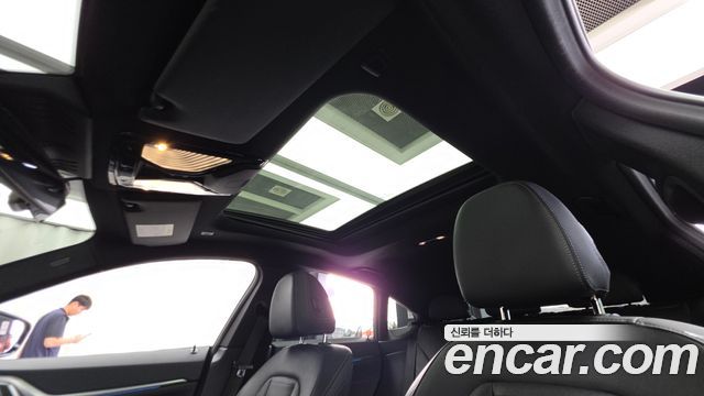 BMW i4 2023 — photo 24