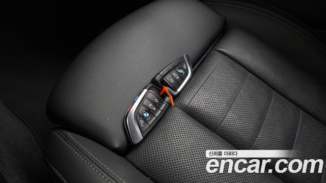 BMW i4 2023 — photo 31