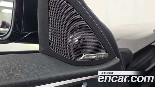 BMW i4 2023 — photo 34