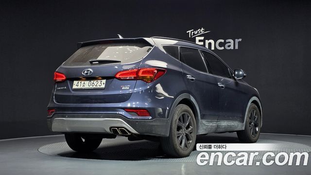Hyundai Santafe 2016 — photo 2