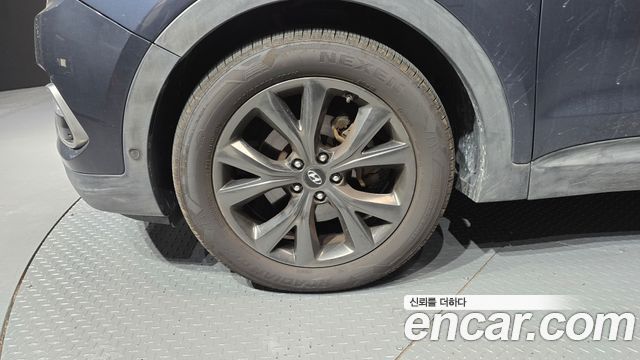 Hyundai Santafe 2016 — photo 5
