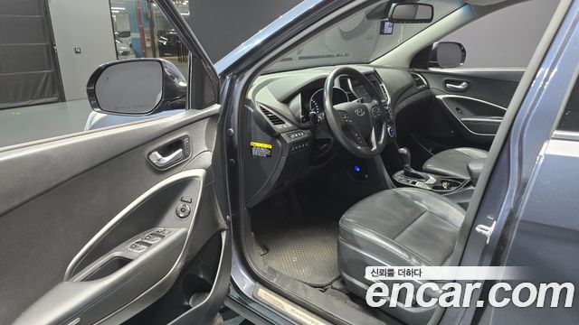 Hyundai Santafe 2016 — photo 10