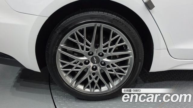 Genesis G70 2023 — photo 5