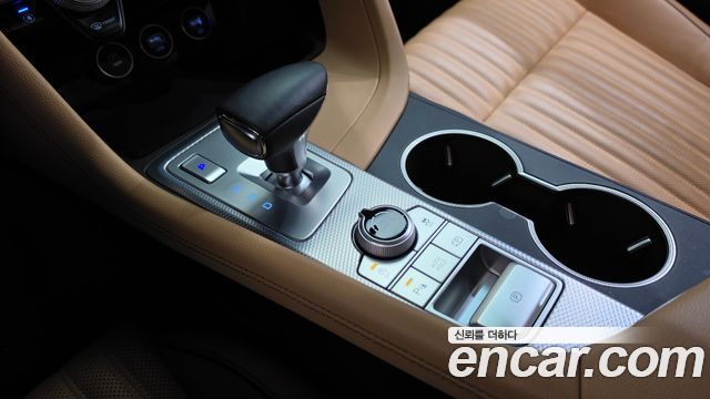 Genesis G70 2023 — photo 12
