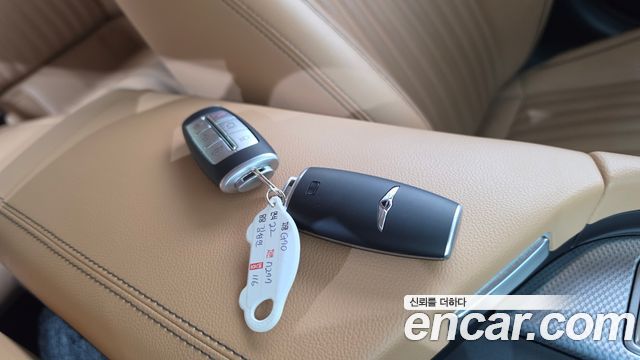Genesis G70 2023 — photo 21