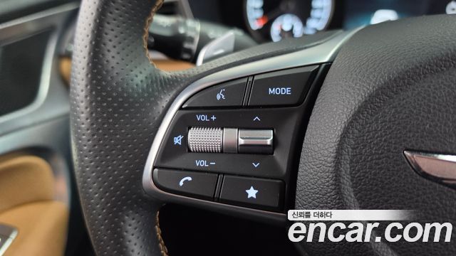 Genesis G70 2023 — photo 22